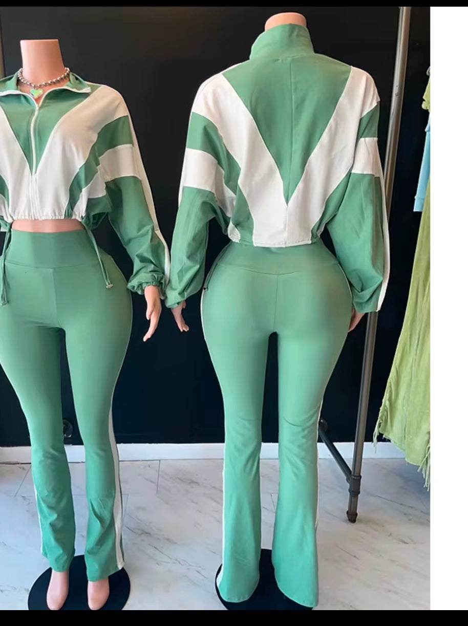 Mint two piece set