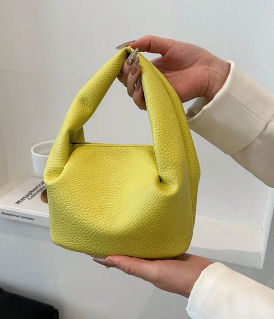 A must have hand bag